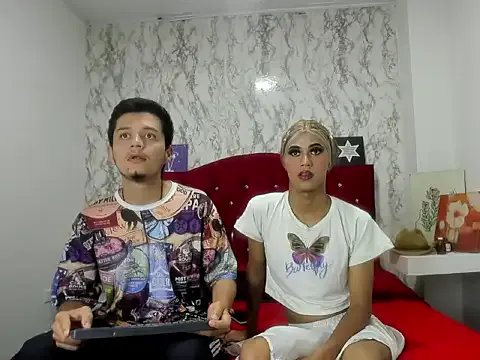 Alejandra_and_James_ — suck  .