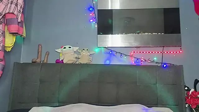 AmazonianMistress on StripChat