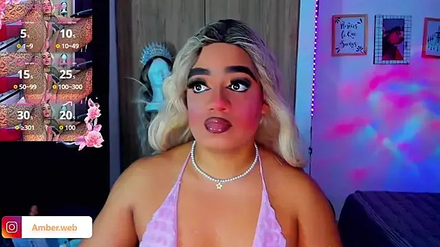 Amber_bigdick22