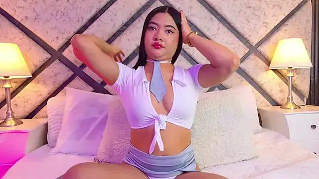 Naked AmberrRosee wants you to fuck her body now AmberrRosee from StripChat