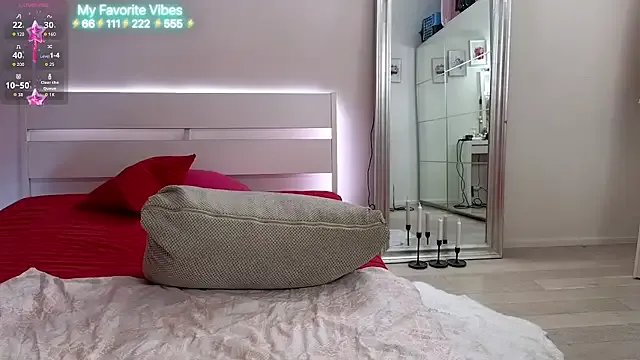 andrea12300 — make  me squirt   Ride 20cm dildo 
