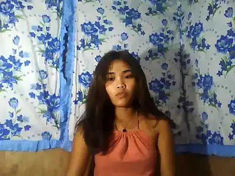 AsianPinay18 on StripChat