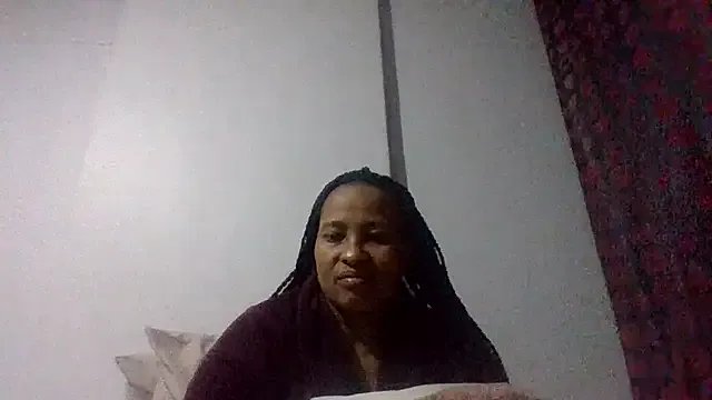 BabeAssXX from StripChat