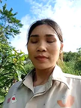 Bear_bear0 from StripChat