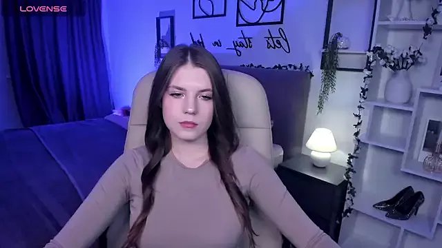 BellaSweetHeart on StripChat