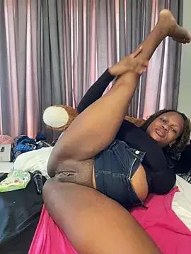 Boneca25