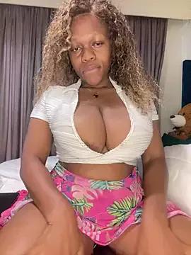 Boneca25