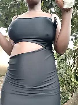 Broan_me from StripChat