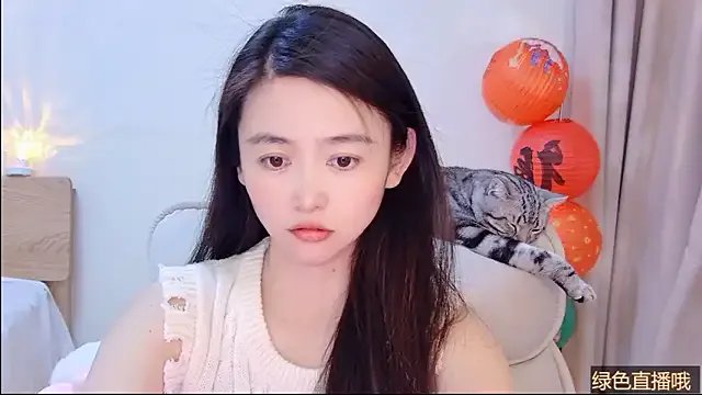 Coco-Sweetie — Freechat on StripChat