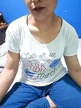 Cute-Zarina from StripChat