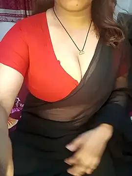 Dayna-36 from StripChat