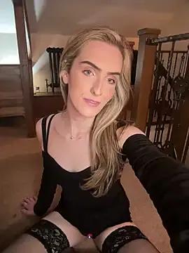 Sexy Dorinda_23X wants you to fuck her body now Dorinda_23X from StripChat