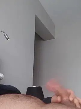 emremodel on StripChat