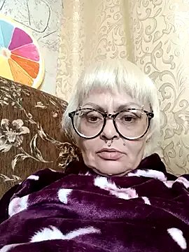 Gardener_of_Illusions on StripChat