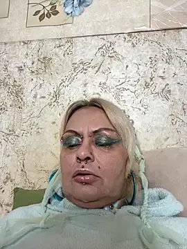 Gardener_of_Illusions on StripChat