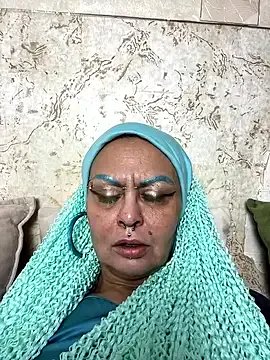 Gardener_of_Illusions on StripChat