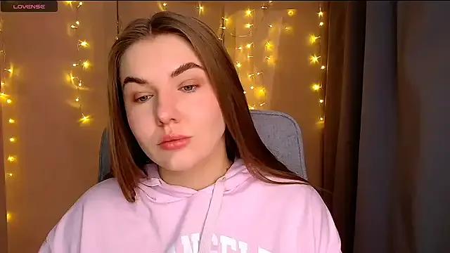 Glory_air from StripChat