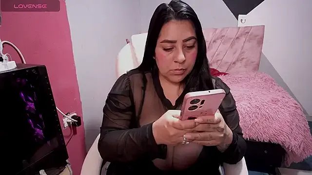 grace_molly14 on StripChat