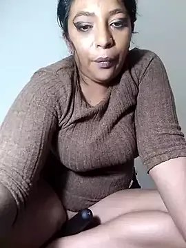 indianstormxo_ on StripChat