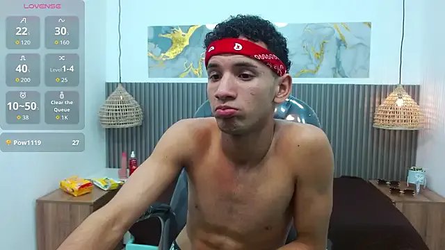 JDWhite18 — cum o dildo show