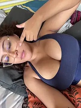 Juliana_News from StripChat