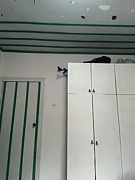 jusichka on StripChat