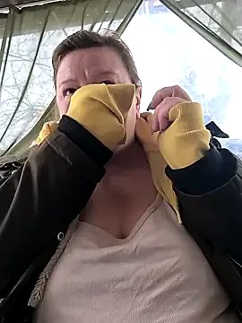 jusichka on StripChat