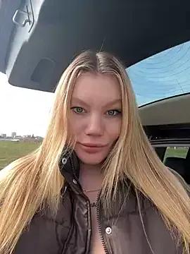 Masturbate to naked camslut Justmilaa justmilaa from StripChat