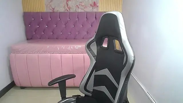 Kailee_ch — Dance sexy naked