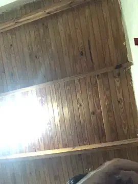 Laacoluu on StripChat