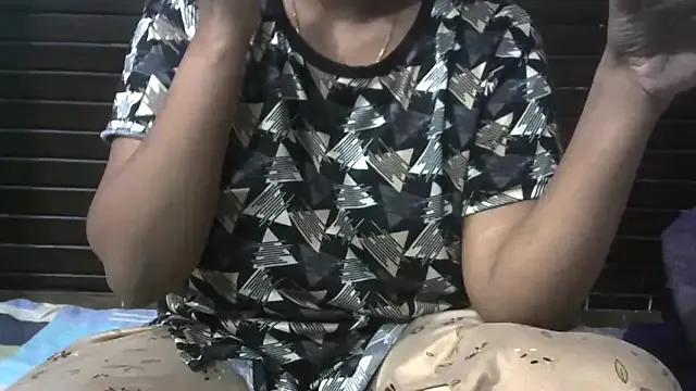 Discover StripChat's LeaningWeave LeaningWeave from StripChat