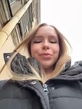 Liza_risky from StripChat