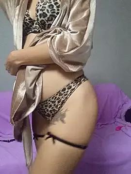 Discover StripChat's Lleisa lleisa from StripChat