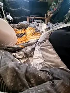 Naked LoLa-69-X wants you to fuck their body now LoLa-69-X from StripChat