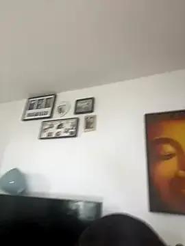 Masturbate to StripChat's Luccreccia_ Luccreccia_ from StripChat