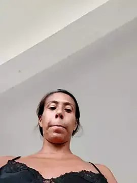 LucyNatural from StripChat