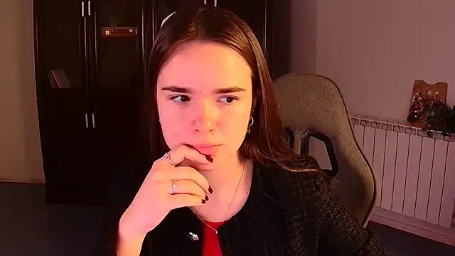 May_Bloom on StripChat