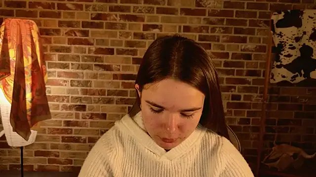 May_Bloom on StripChat