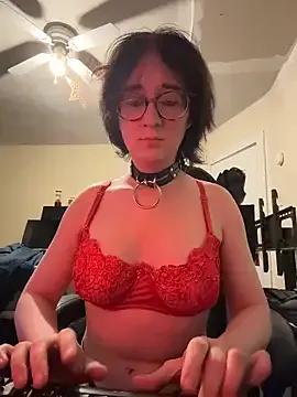 Slutty MelanieAutumn wants you to fuck zir body now MelanieAutumn from StripChat