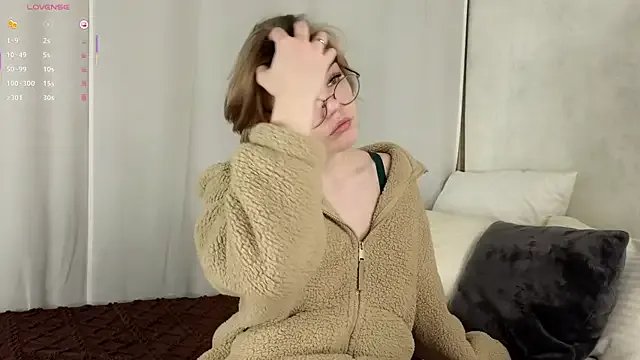 MelodyBaur — Freechat on StripChat