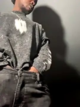 MIGHTYDEMONXXX from StripChat