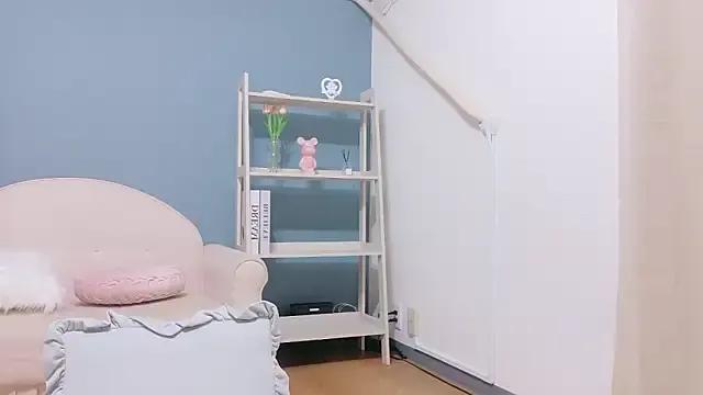 Mirai_H_ch from StripChat