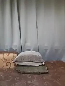 Sweet Misss-julli wants you to fuck her body now Misss-julli from StripChat