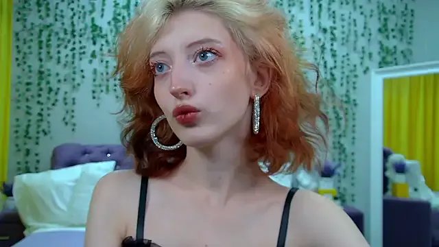 MistyMarlo on StripChat