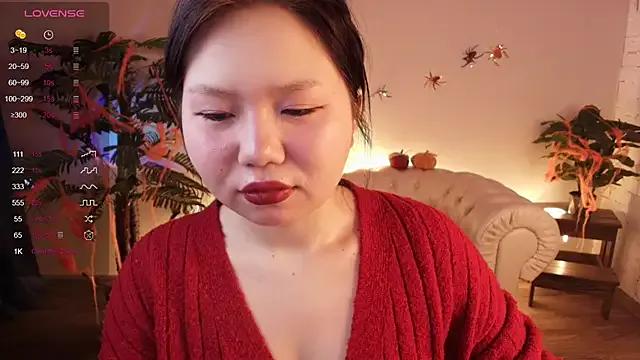 Moana_light from StripChat