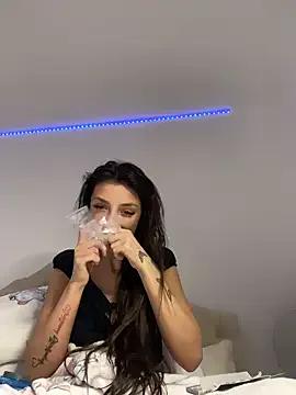 naughtybella05 from StripChat