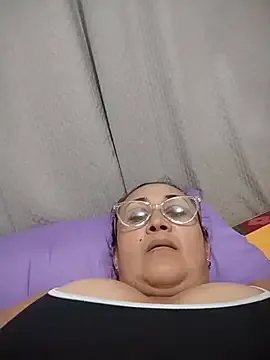 Nini_Love_ on StripChat