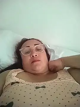 Nini_Love_ on StripChat
