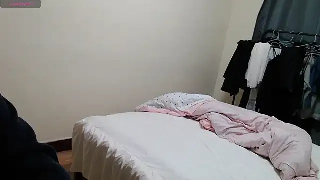 niuniuhenhuai2025 from StripChat