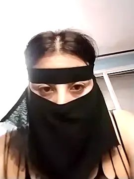 Nour_sexy99 on StripChat